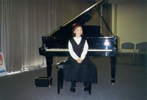 Kristen at Yamaha December 1995